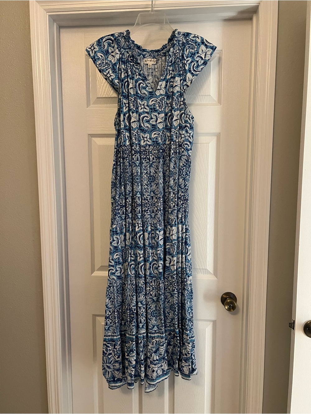 Wonderly Blue & White Paisley Maxi Dress